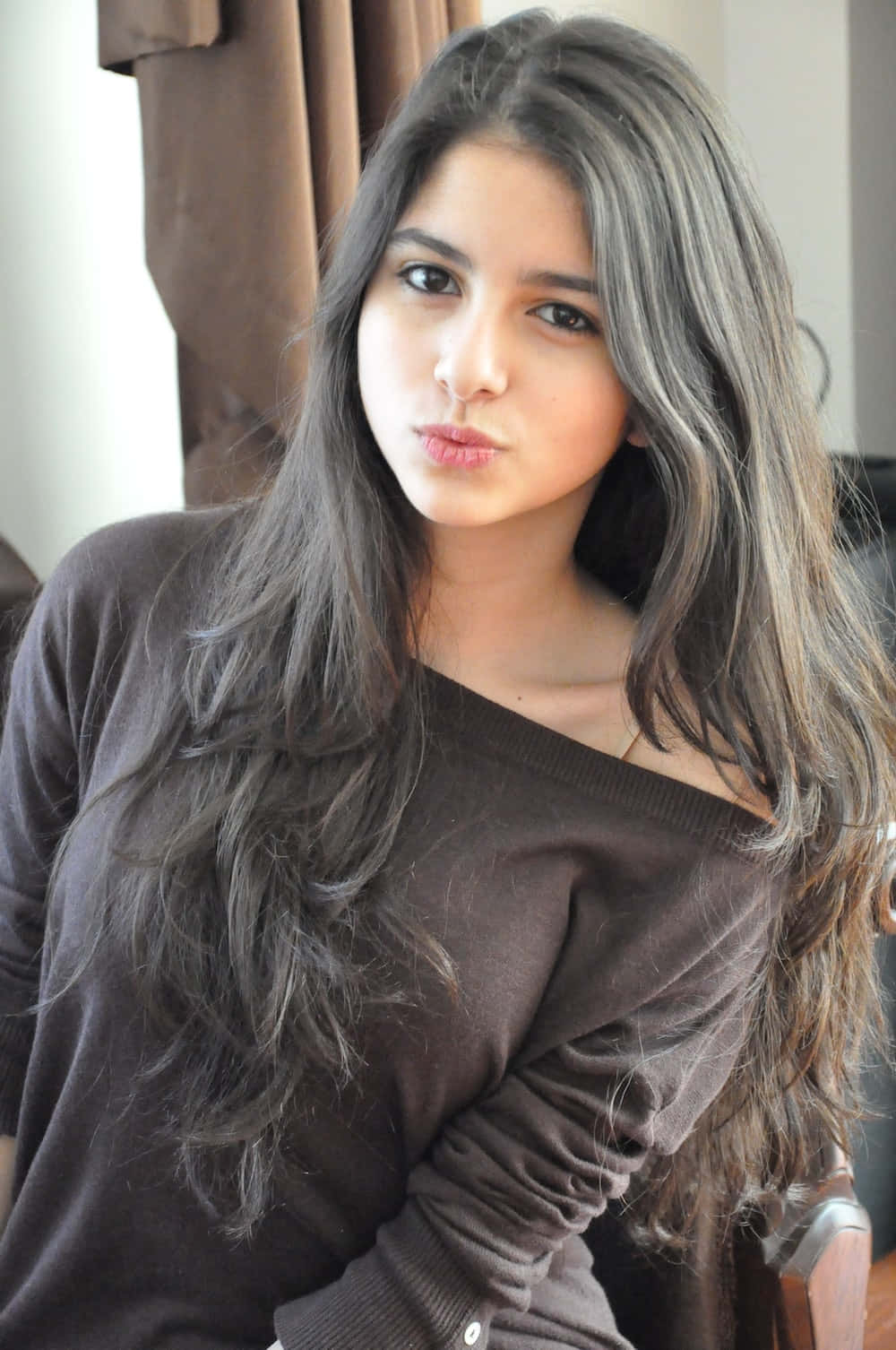 files/pretty-women-pictures-1000-x-1506-f8j39dfaghmlzlrn.jpg